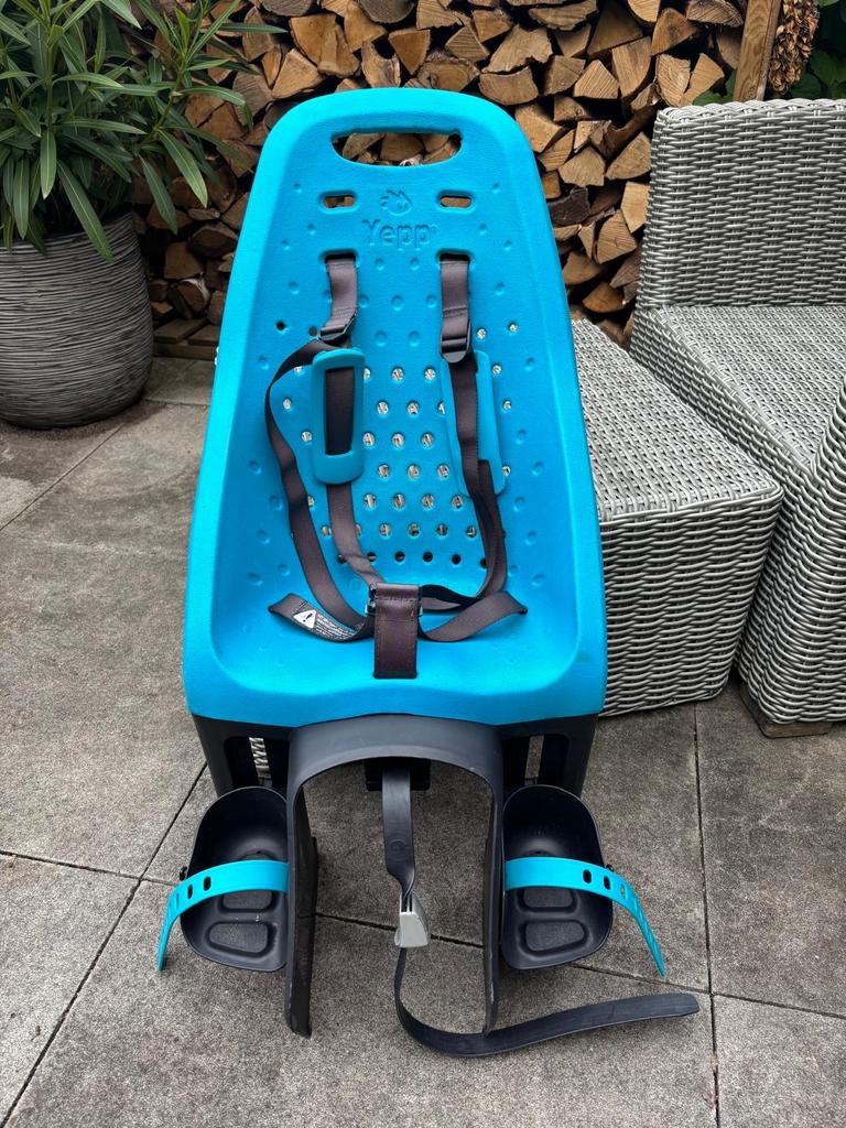 Thule Yepp Achterzitje blauw + Easyfit adapter, Fietsen en Brommers, Fietsaccessoires | Fietsstoeltjes, Ophalen, Achterzitje, 9 t/m 18 kg