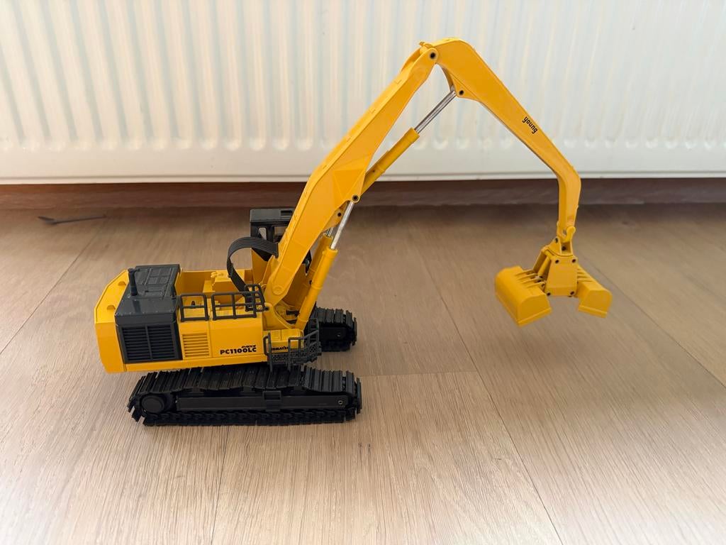Komatsu PC1100LC-6 Overslagkraan Joal 1:50, Ophalen of Verzenden, Zo goed als nieuw, Overige typen, Overige merken