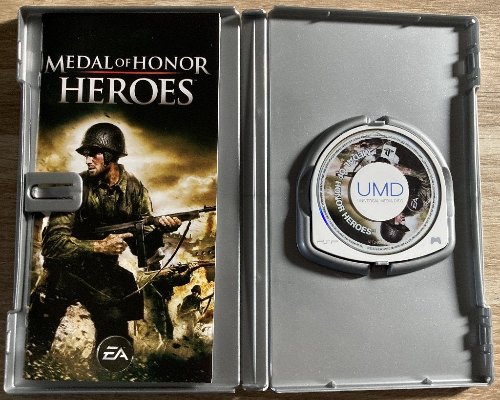 Medal of Honor Heroes Platinum PSP - Inclusief Boekje, Gebruikt, Shooter, 1 speler, Ophalen of Verzenden