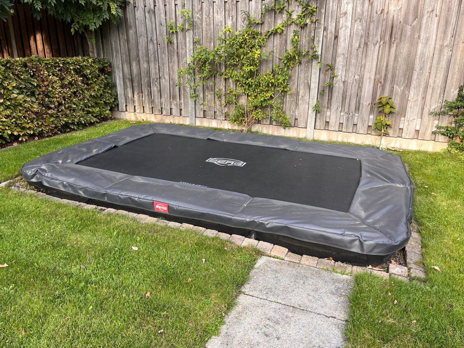 Berg trampoline grey Inground