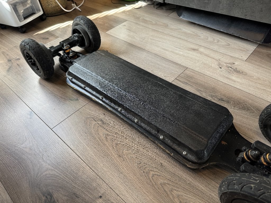 Evolve GT elektrisch skateboard 10s10p 100Cells Batterij, Sport en Fitness, Ophalen, Gebruikt, Skateboard