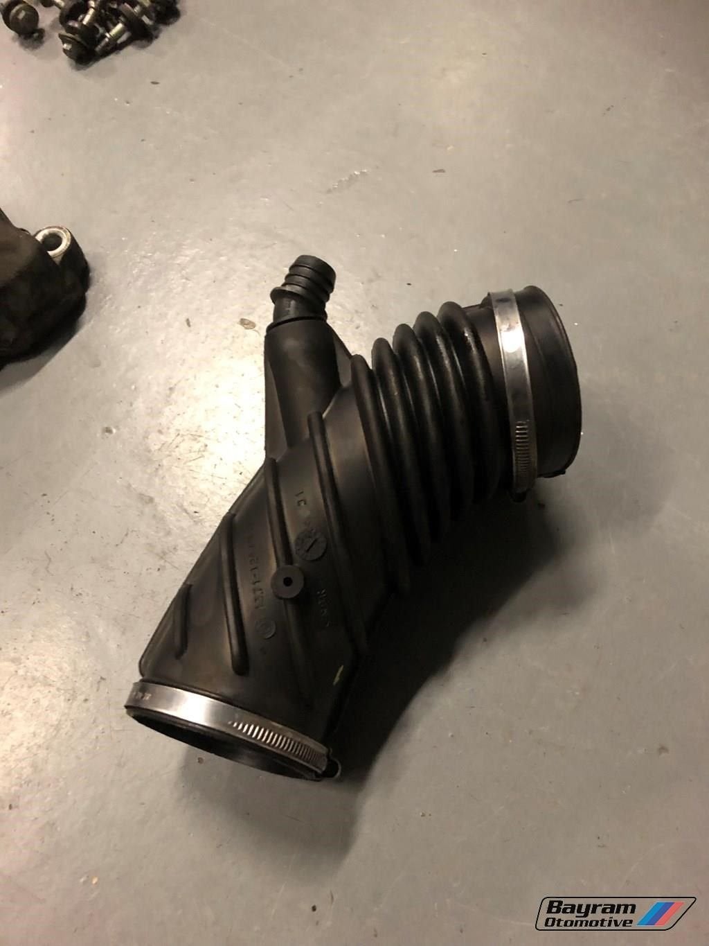 Foto 4 van Bmw E36 318is m44 motor delen lmm kleppendeksel 3-serie m42
