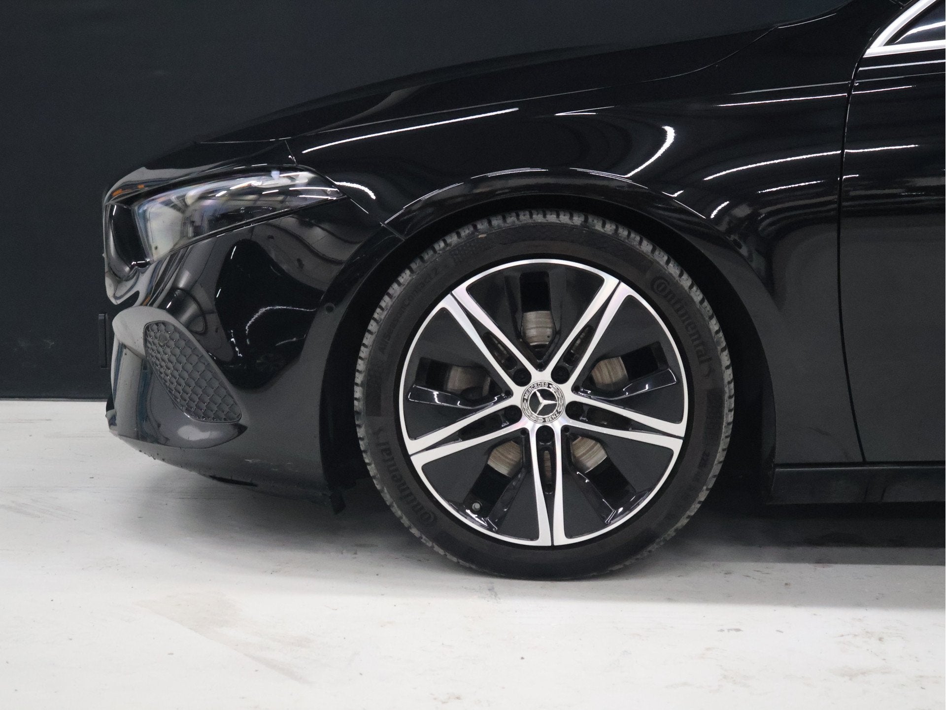 Mercedes-Benz A-Klasse 180 Luxury Line NW TYPE [ACC, APPLE C, Auto's, Dealer onderhouden, 136 pk, Gebruikt, 4 cilinders