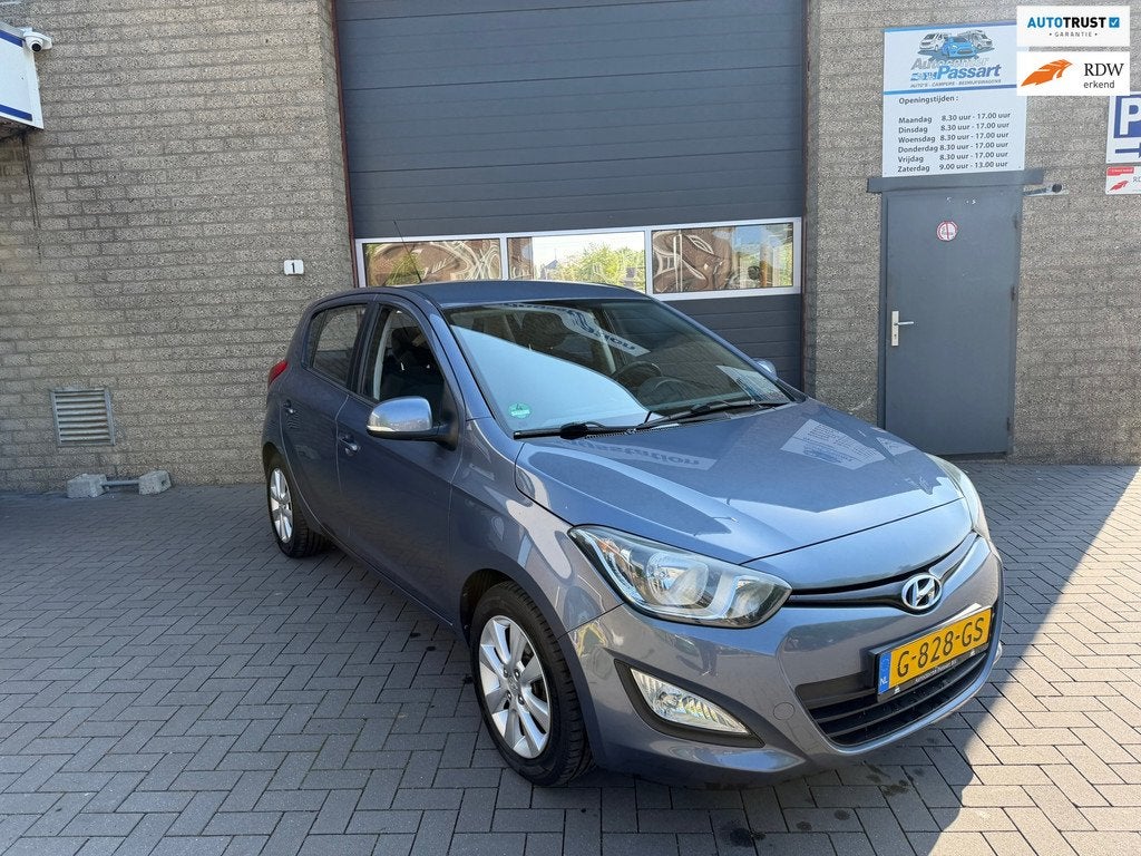 Hyundai I20 1.2i Business Edition, Auto's, Hyundai, Bedrijf, Te koop, i20, ABS, Airbags, Boordcomputer, Centrale vergrendeling