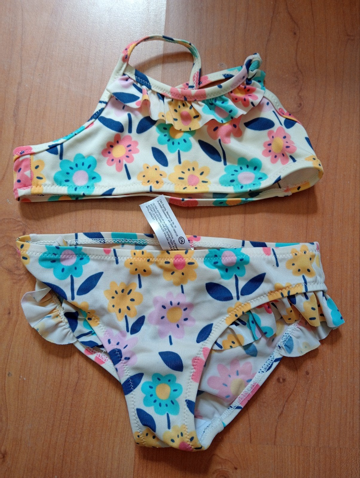 Kinder bikini maat 92 van C&A, Kinderen en Baby's, Kinderkleding | Kinder-zwemkleding, Bikiniset, Meisje, Ophalen of Verzenden