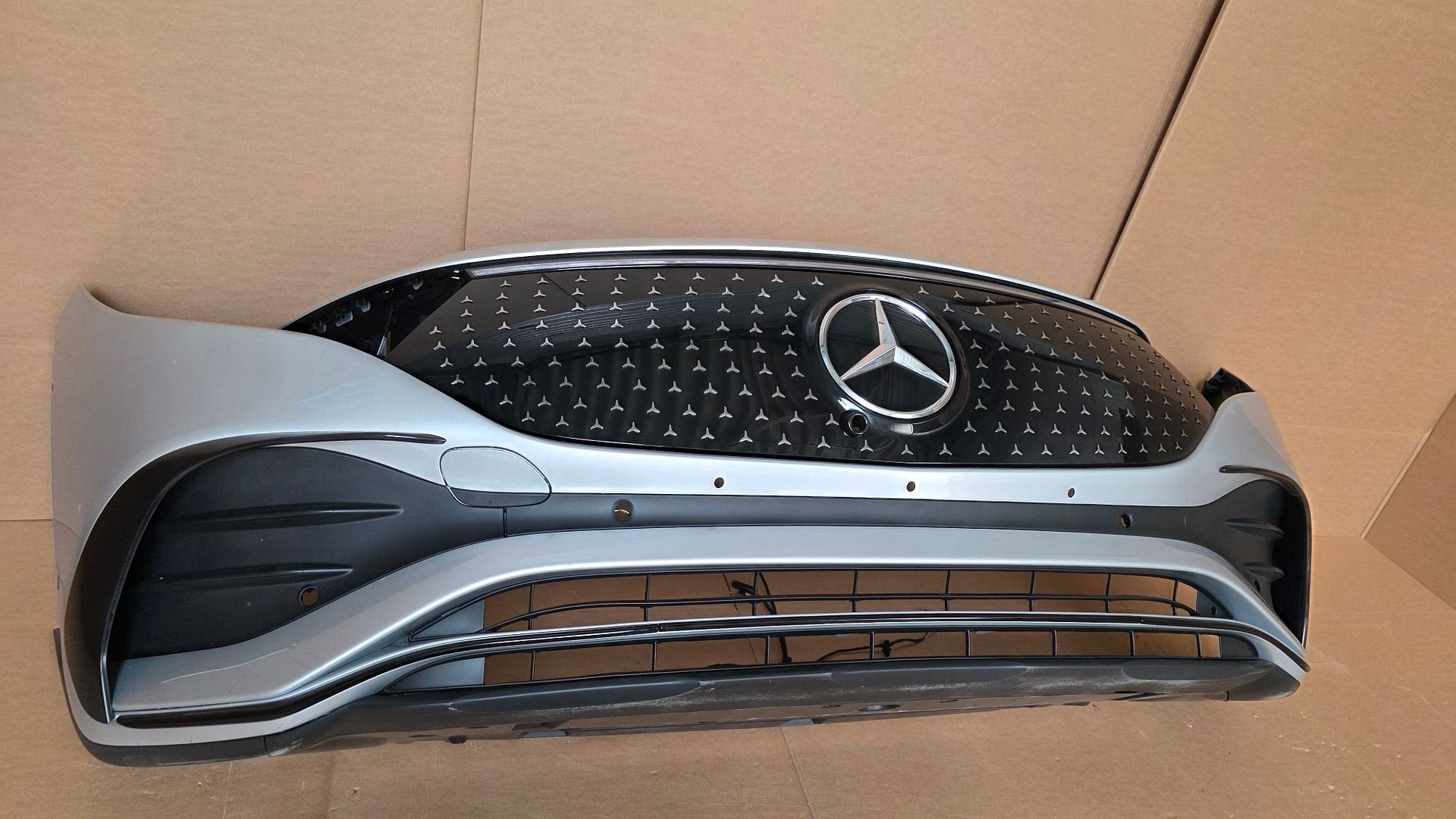 Voorbumper Mercedes EQB AMG Facelift H243 A2438850002 Bumper, Auto-onderdelen, Gebruikt, -, Voor, Ophalen of Verzenden