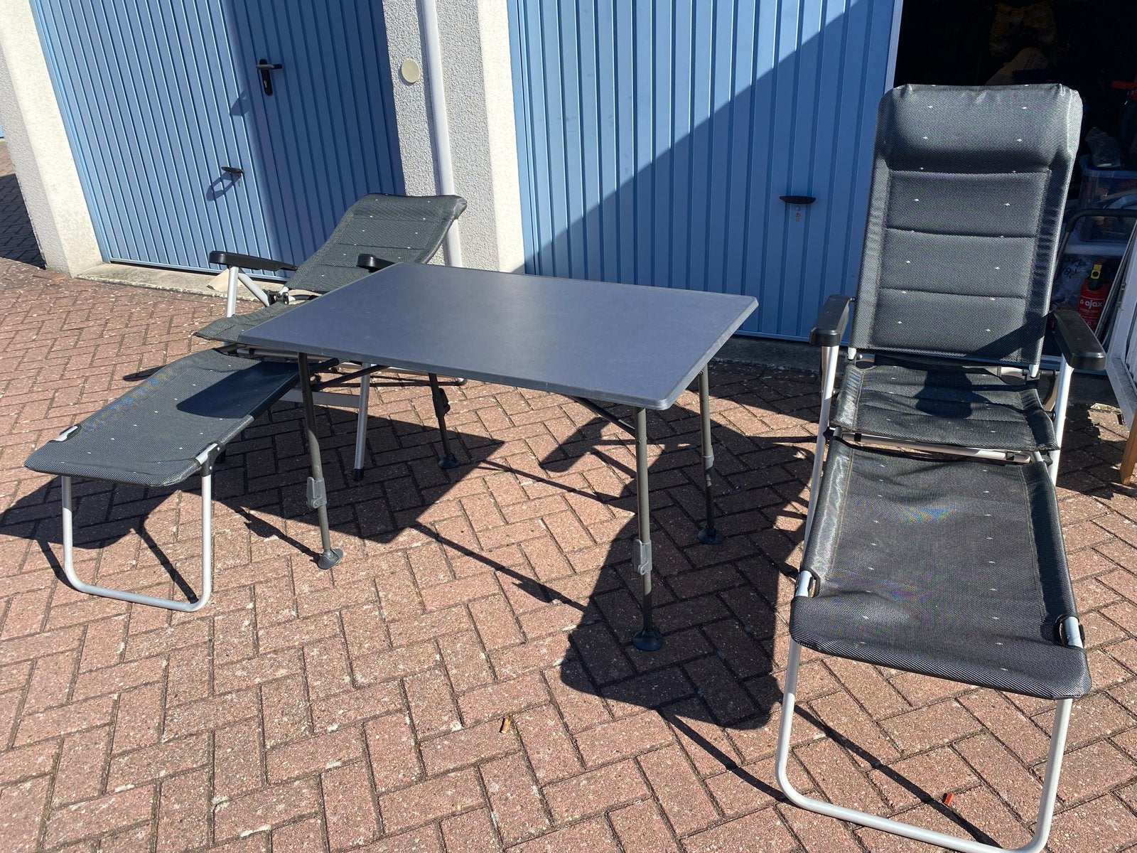 TravelLife Campingstoelen en -tafel set, Ophalen, Gebruikt, Campingstoel