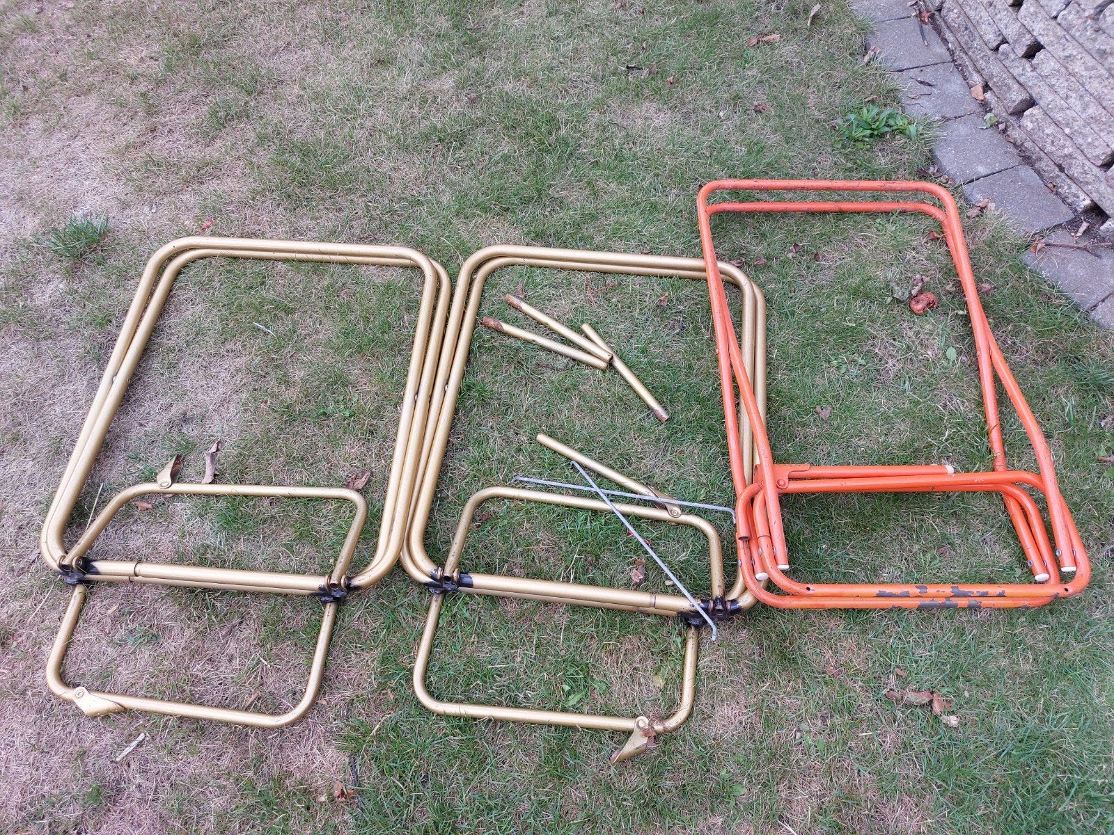 Oud ijzer van stoelen, Ophalen, Gebruikt