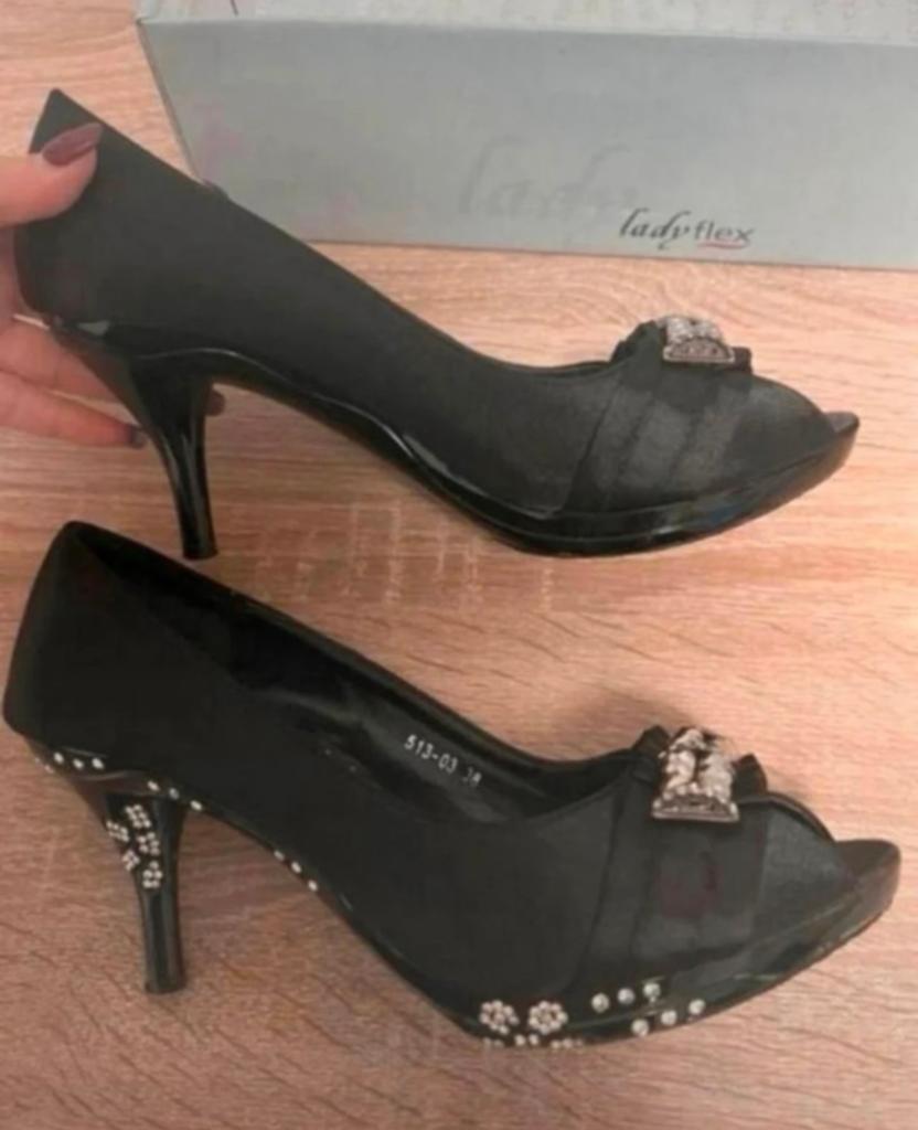 Sandalen met hak / pumps, Ophalen of Verzenden, Zo goed als nieuw, Sandalen of Muiltjes