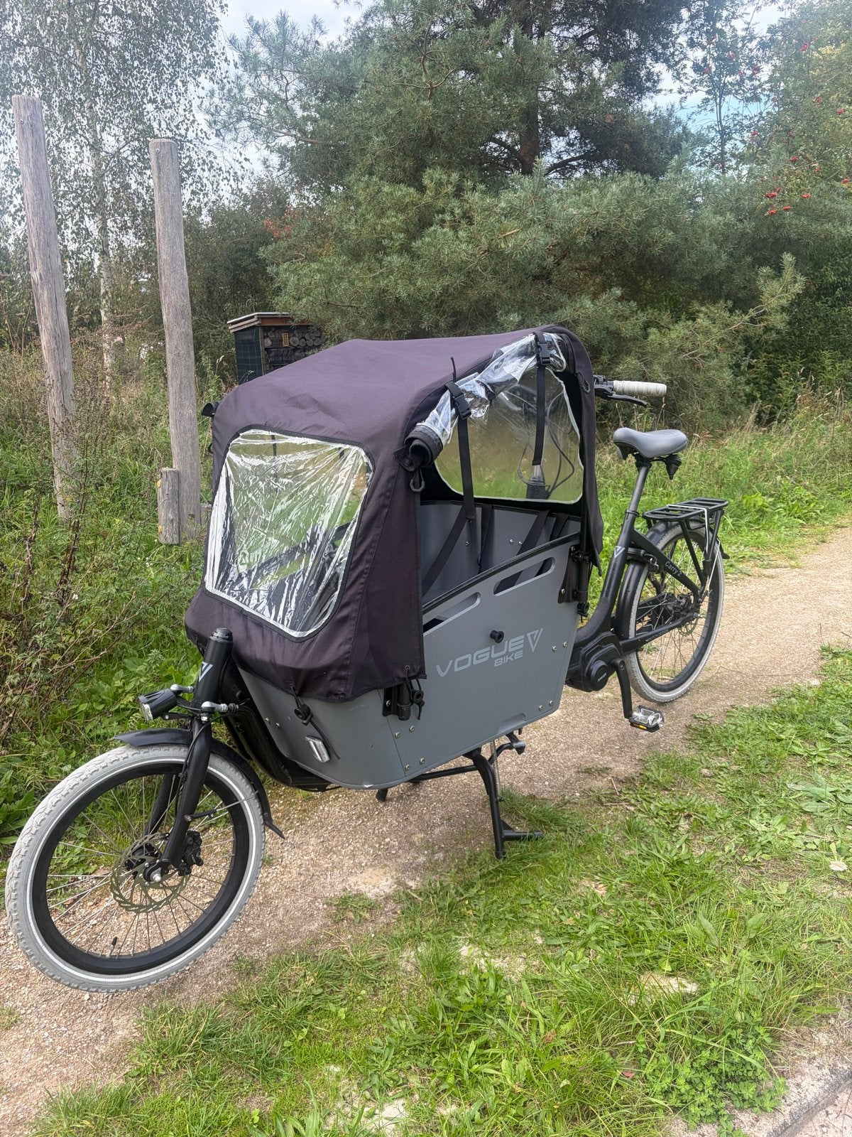 Vogue Carry 2 Zwart - Elektrische Bakfiets 2-wiel, Elektrisch, Zo goed als nieuw, 2 kinderen, Ophalen