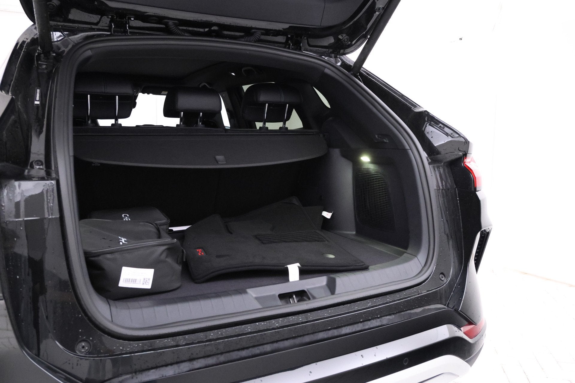 Foto 15 van BYD SEAL U 1.5 DM-i FWD Boost Plug in hybrid, fabrieksnieuw!