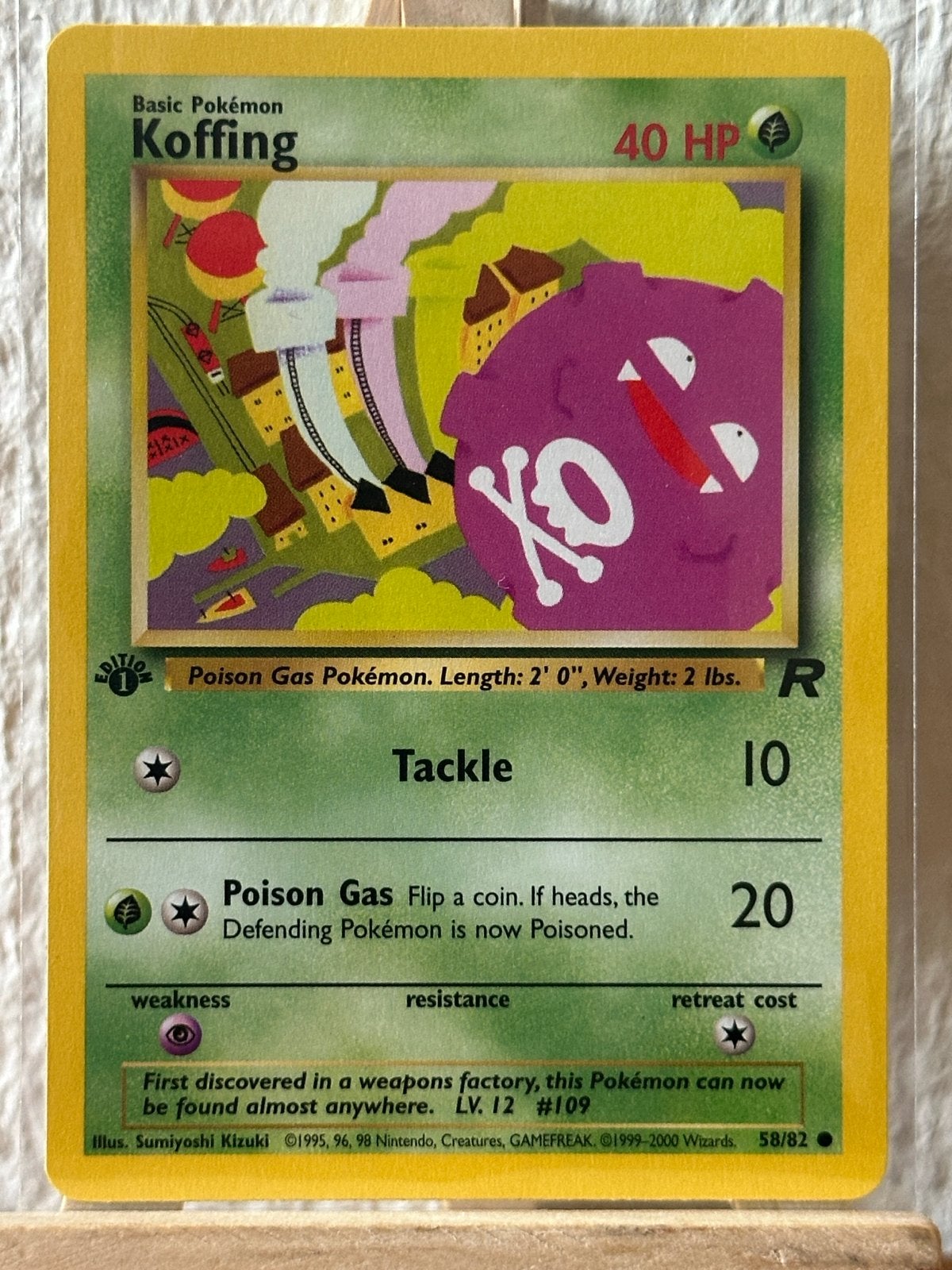 Koffing (TR 58) Team Rocket Pokémon Kaart, Ophalen of Verzenden, Gebruikt, Losse kaart