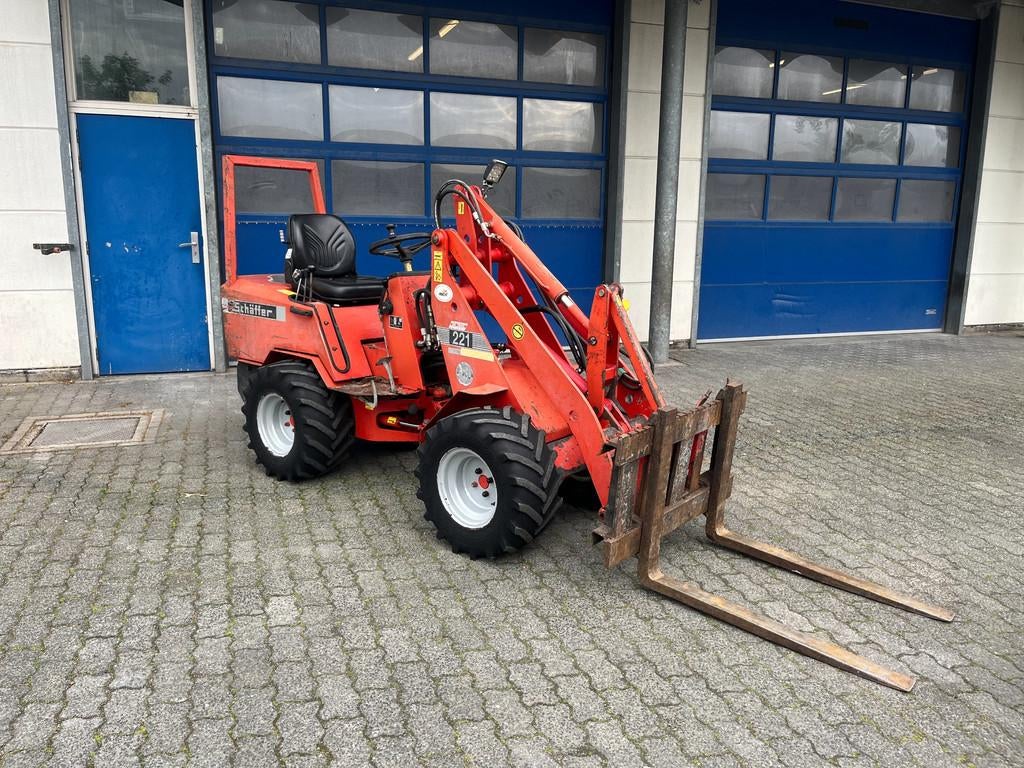 Schäffer 221 Mini shovel / mini loader (bj 2000), Schäffer Nederland, -, -
-  -, NL, Wiellader of Shovel