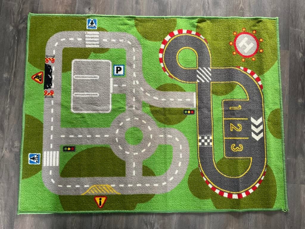 Leuke auto speelkleed, Ophalen, Zo goed als nieuw