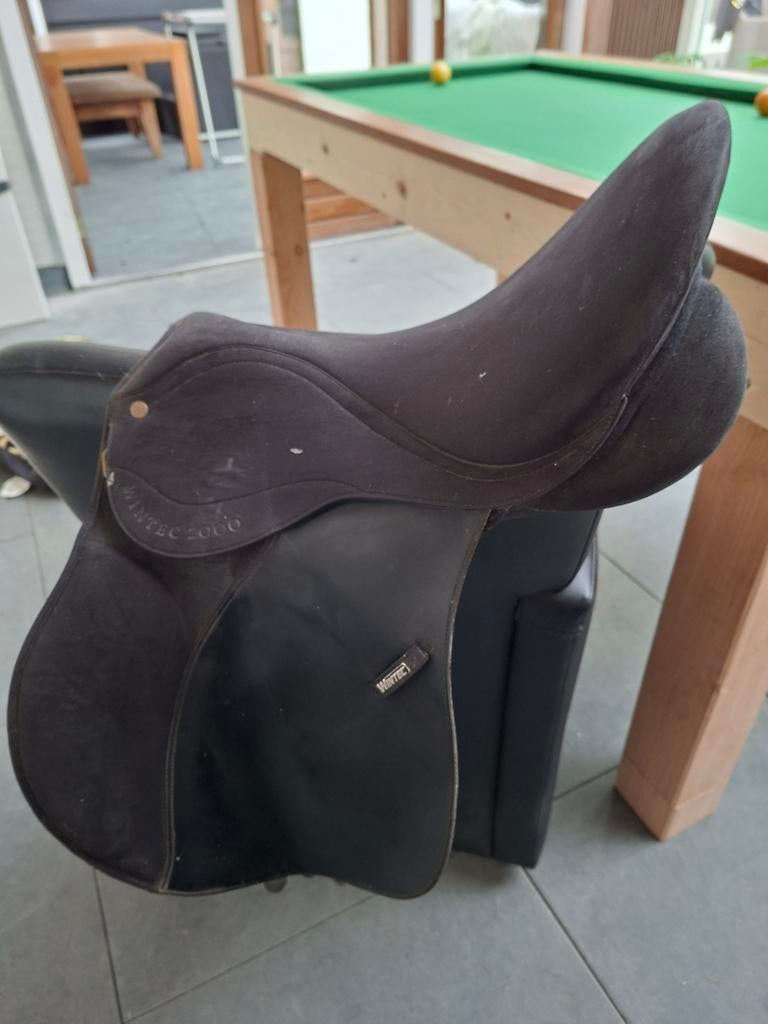 Wintec vzh zadel  17.5 inch, Dieren en Toebehoren, Paarden en Pony's | Zadels, Ophalen, Gebruikt, Overige soorten