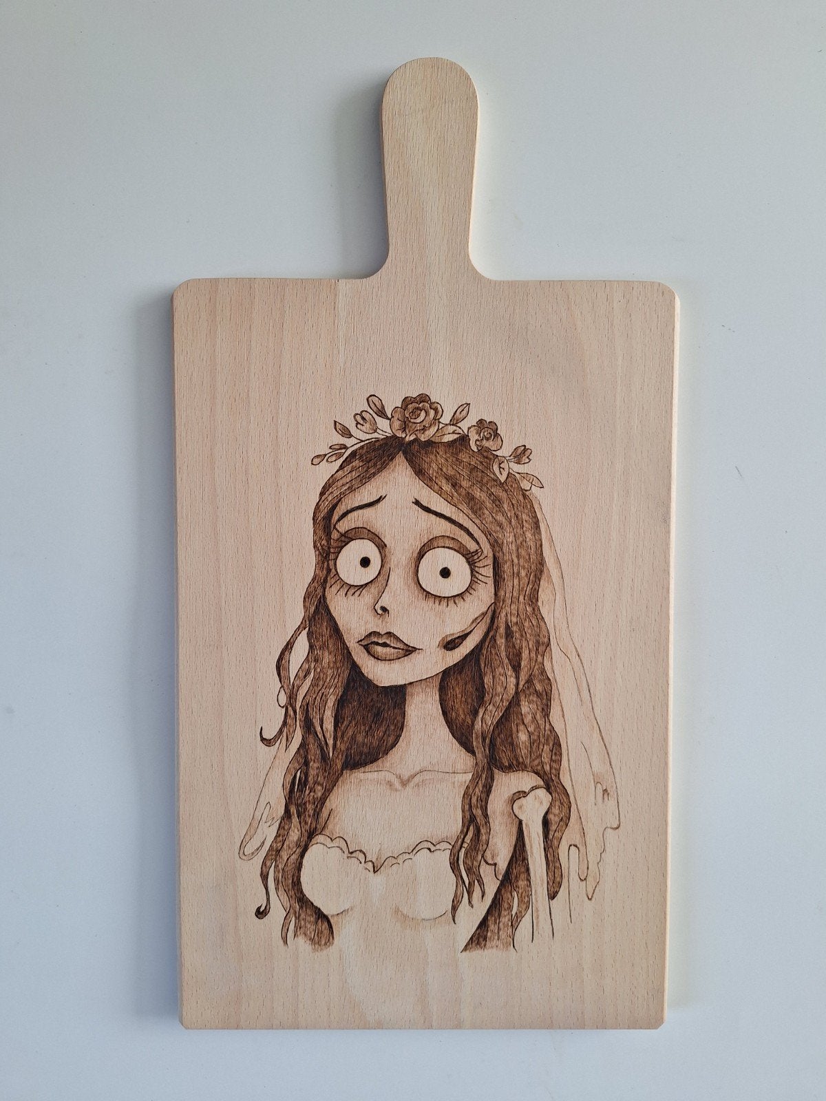 Beukenhouten borrelplank met afbeelding de Corpse Bride, Huis en Inrichting, Gevondenengemaakt@gmail.com, Ophalen of Verzenden