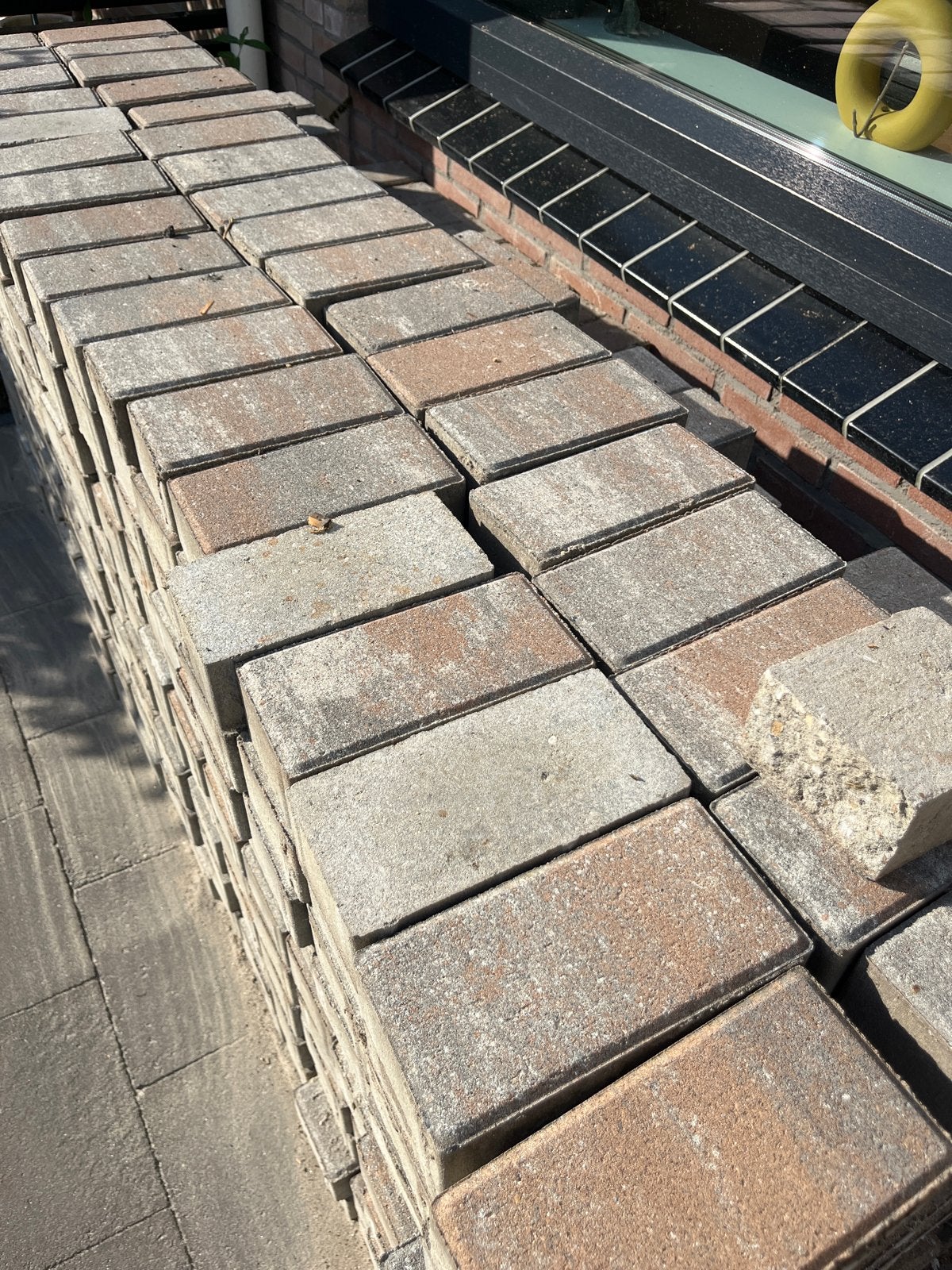 Gratis Gebruikte klinkers voor terras of pad, Ophalen, Gebruikt, Klinkers, 10 m² of meer