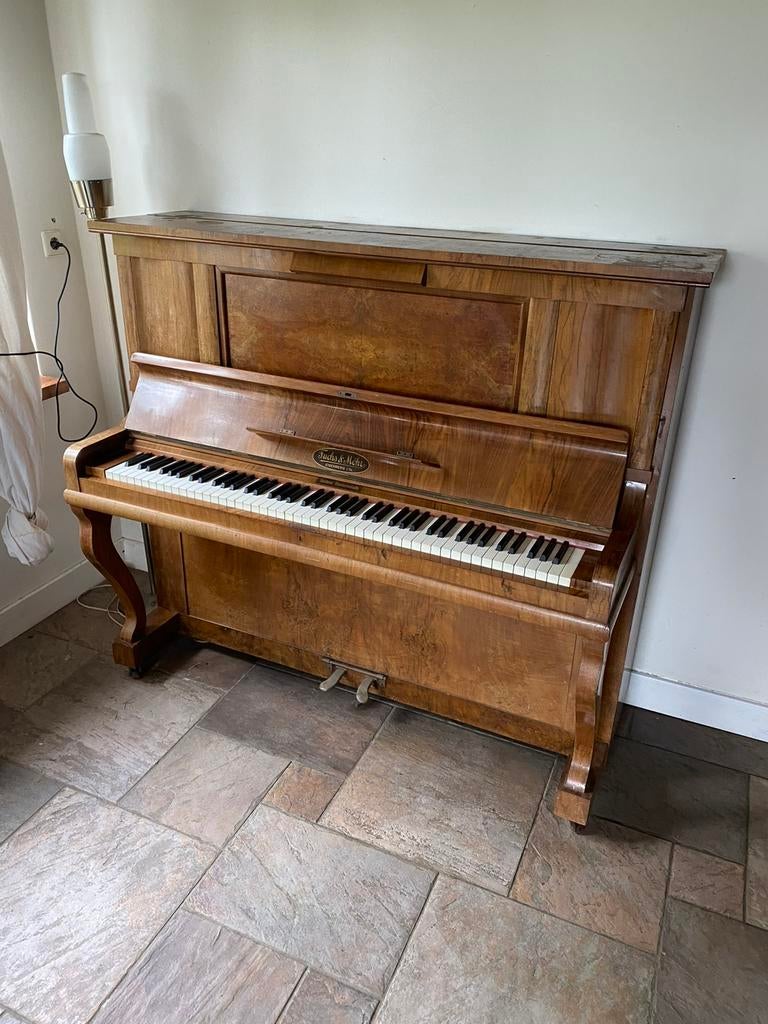 Piano, Gebruikt, Bruin, Ophalen of Verzenden, Piano