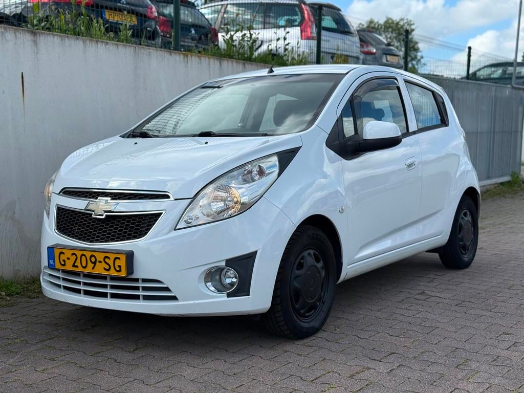 Chevrolet Spark 1.0 16V LT/AIRCO/INRUIL KOOPJE/, Auto's, Voorwielaandrijving, Stof, Gebruikt, Zwart