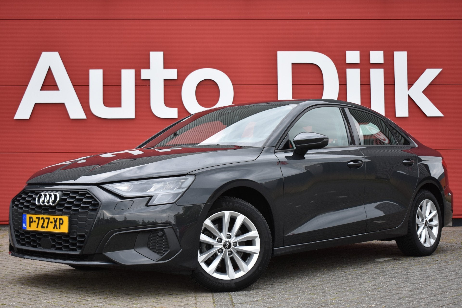 Audi A3 Limousine 30 TFSI Pro Line LED | Carplay | Navi | Cl, Auto's, Dealer onderhouden, Stof, Gebruikt, Met garantie (alle)