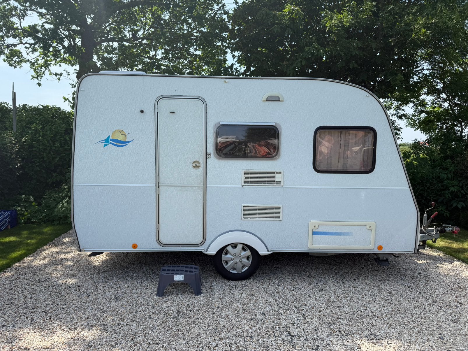 Caravelair 400 2002  nieuwe banden, Treinzit, 750 - 1000 kg, Particulier, Caravelair
