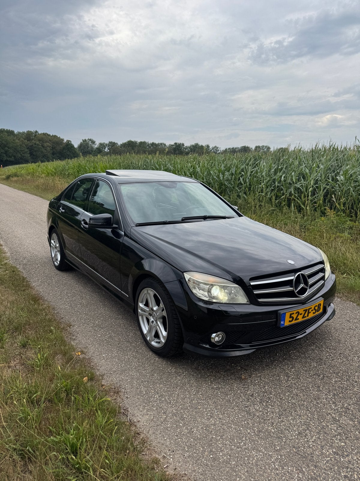Mercedes-Benz C-Klasse C350 AMG Bumper schade!, Automaat, Achterwielaandrijving, 1800 kg, Zwart