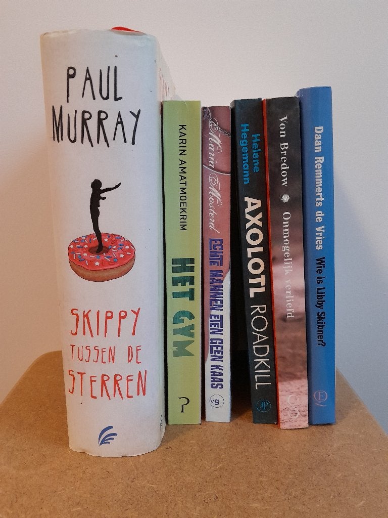 6 tienerboeken, Boeken, Ophalen of Verzenden, Gelezen, Fictie