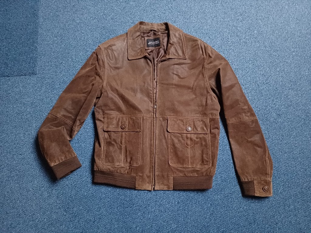 Suede bruine herenjas maat 56, Ophalen, Zo goed als nieuw, Maat 56/58 (XL), Bruin