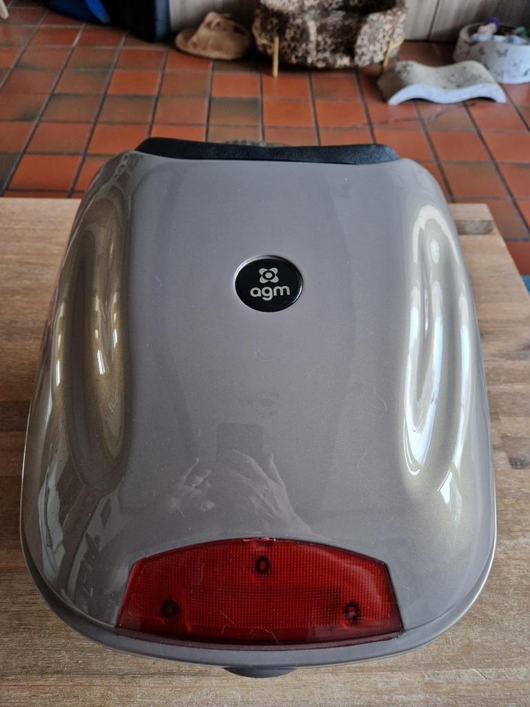 AGM Scooter Topkoffer - Zo goed als nieuw, Ophalen of Verzenden, Zo goed als nieuw, Overige typen, Overige merken