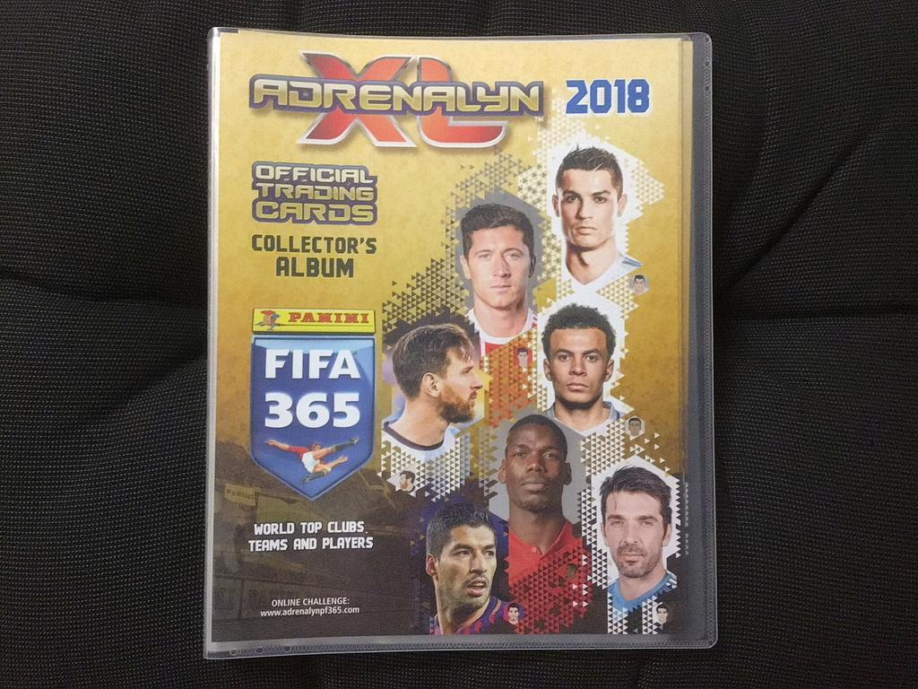 Panini 2018 album. Fifa 365, Verzenden, Zo goed als nieuw, Meerdere stickers