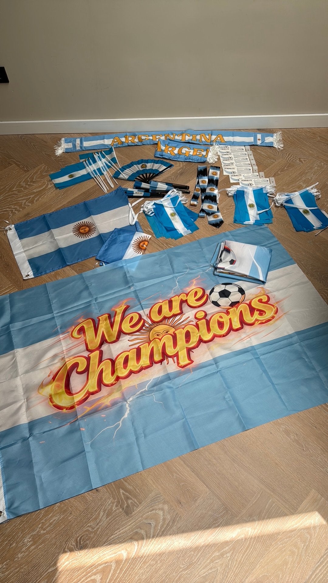 Versiering Argentinië voetbal vlaggen, Ophalen of Verzenden, Zo goed als nieuw