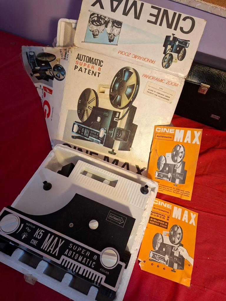 Vintage Cine Max super 8 film projector., Verzamelen, Fotografica en Filmapparatuur, Ophalen of Verzenden, 1960 tot 1980, Projector