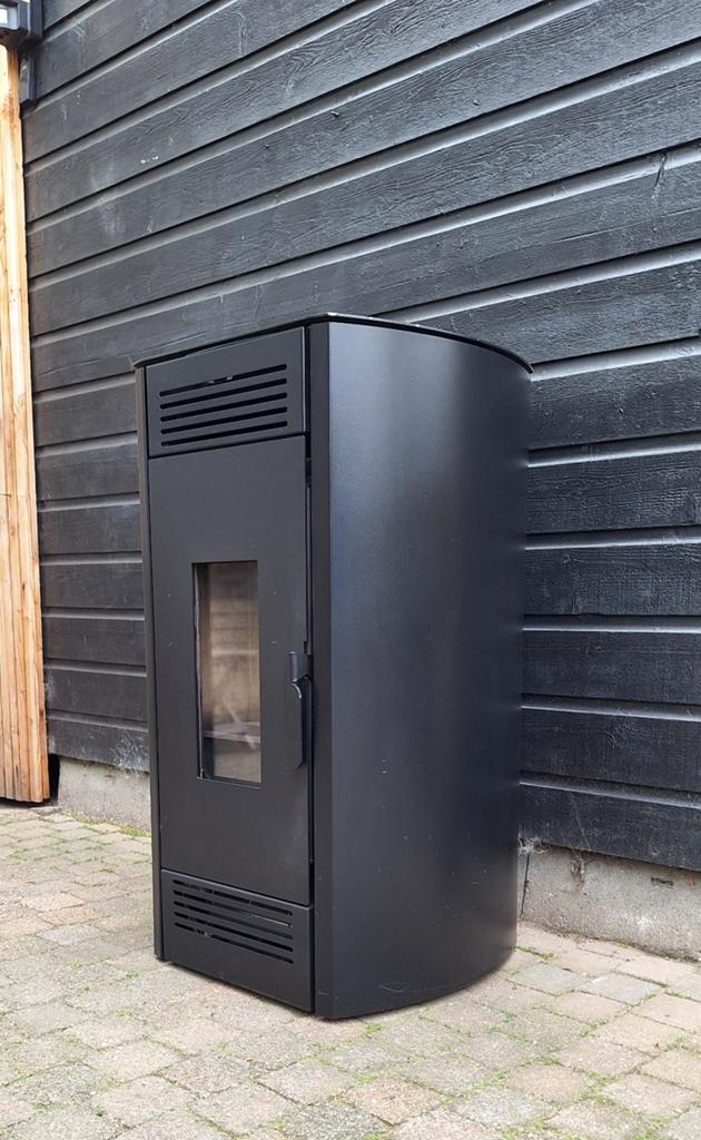 Pelletkachel Winterofen 7,4kw, Huis en Inrichting, Kachels, Ophalen, Zo goed als nieuw, Overige brandstoffen, Pelletkachel