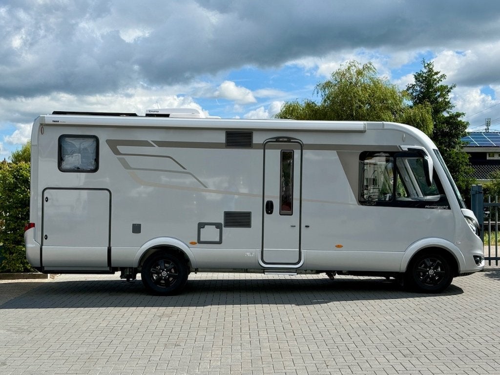 Hymer B-MC I 680 | Mercedes | 5 zitplaatsen! | Level | Lithi, Ringverwarming, Hymer, 7 tot 8 meter, Bedrijf