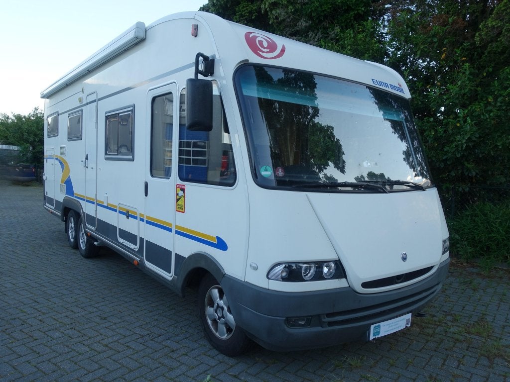 Caravans And Camping Eura