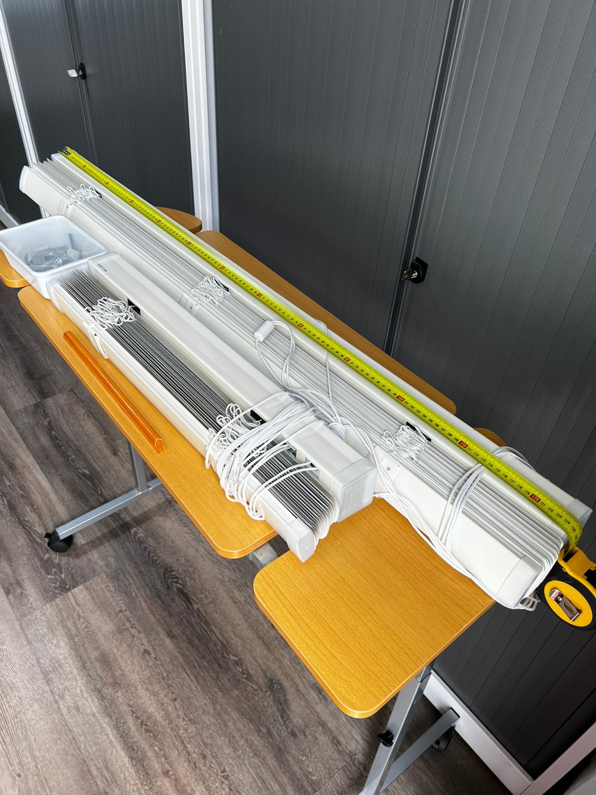 Gratis Veneta aluminium jaloezieën 62 en 125 cm, Ophalen, Overige merken, 180 cm, Wit