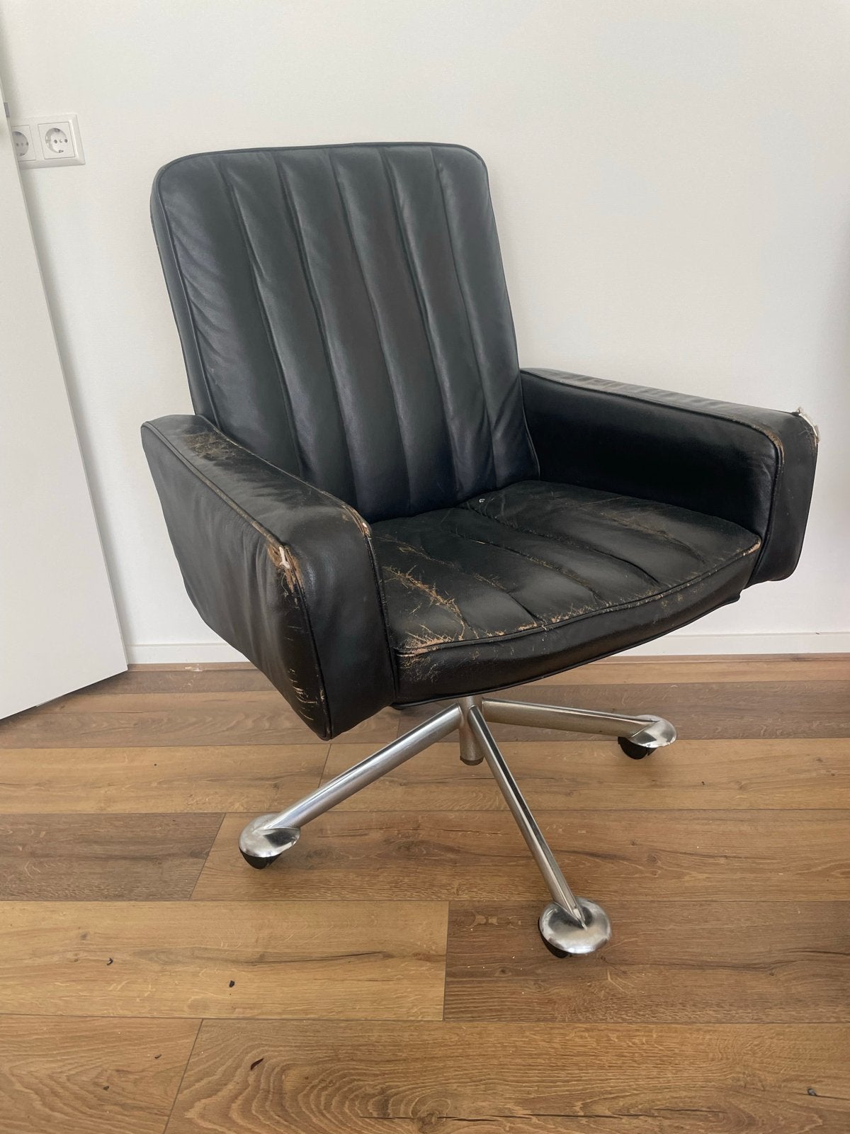 Vintage Tecno P126/P128 Bureaustoel Osvaldo Borsani Design, Ophalen, Gebruikt, Zwart, Bureaustoel