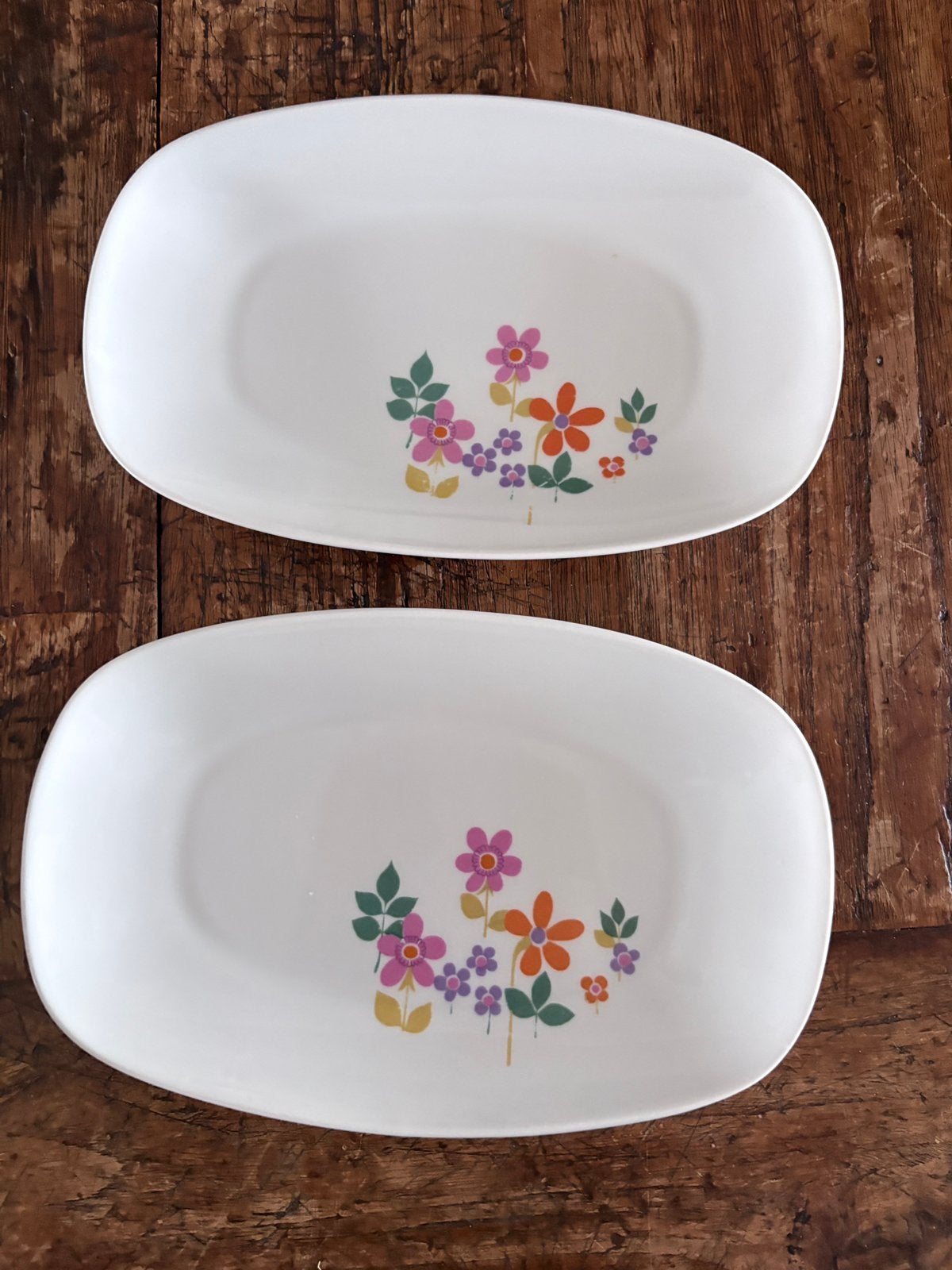Twee schattige porseleinen schaaltjes., Overige merken, Vintage, Ophalen of Verzenden, Porselein