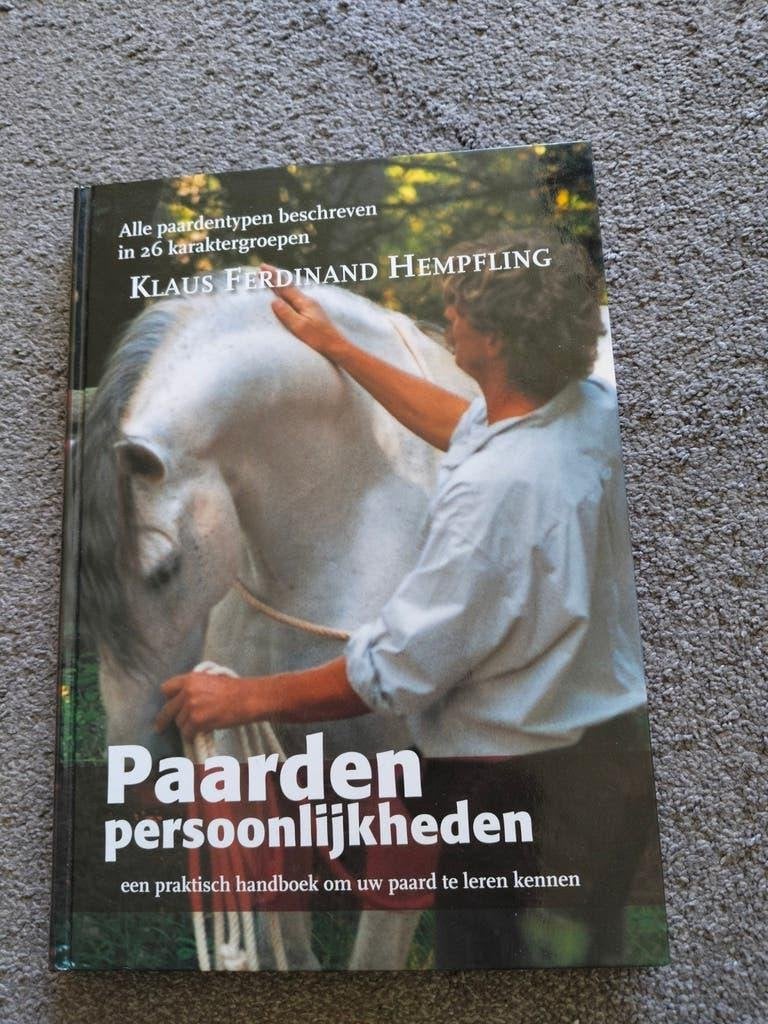 Paardenpersoonlijkheden - Klaus Ferdinand Hempfling, Klaus Ferdinand Hempfling, Ophalen of Verzenden, Zo goed als nieuw, Paarden of Pony's