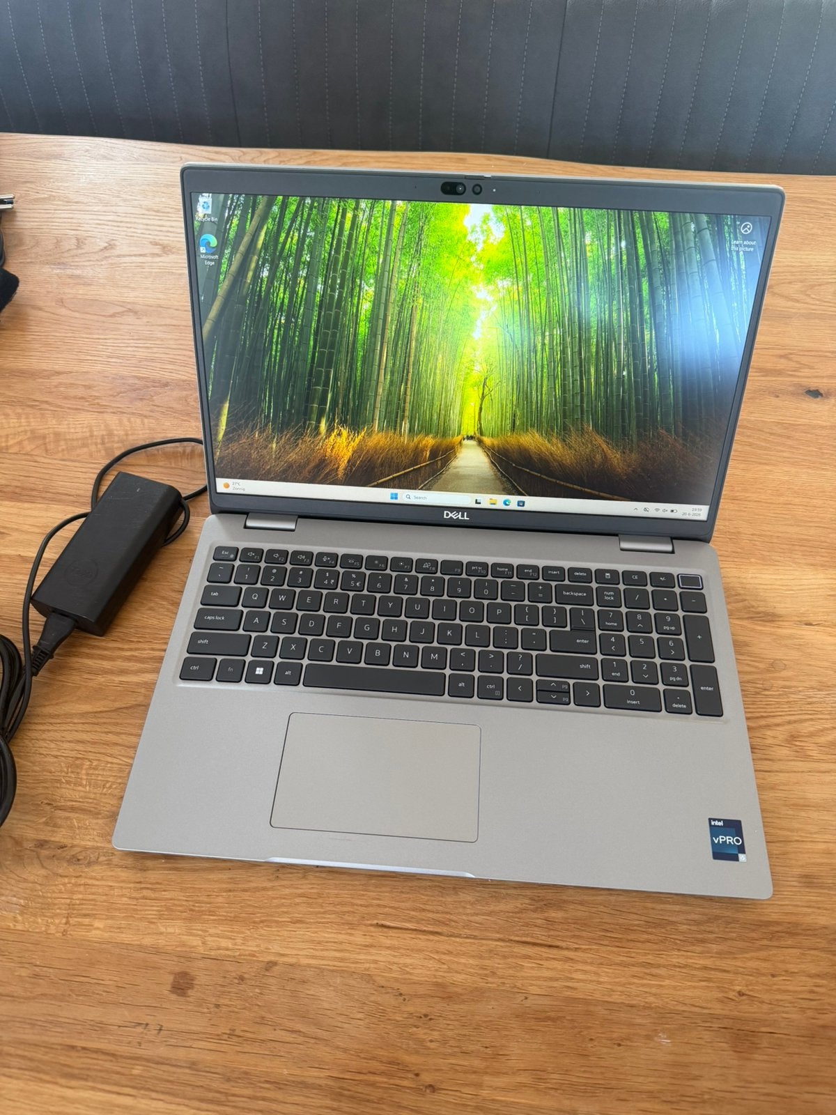 Dell latitude 5540, i5 13 gen, 256GB SSD, 16 GB Ram, face id, Hp, Hp, Ophalen of Verzenden, Zo goed als nieuw