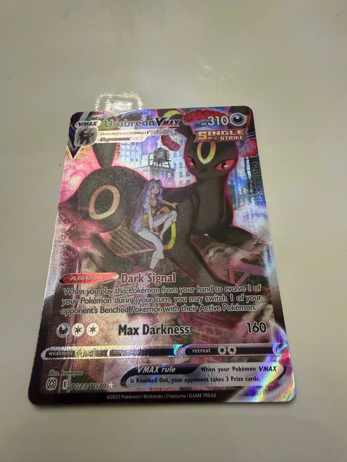 Umbreon VMAX TG23/TG30 Pokémon Kaart, Hobby en Vrije tijd, Ophalen, Zo goed als nieuw, Losse kaart, Foil