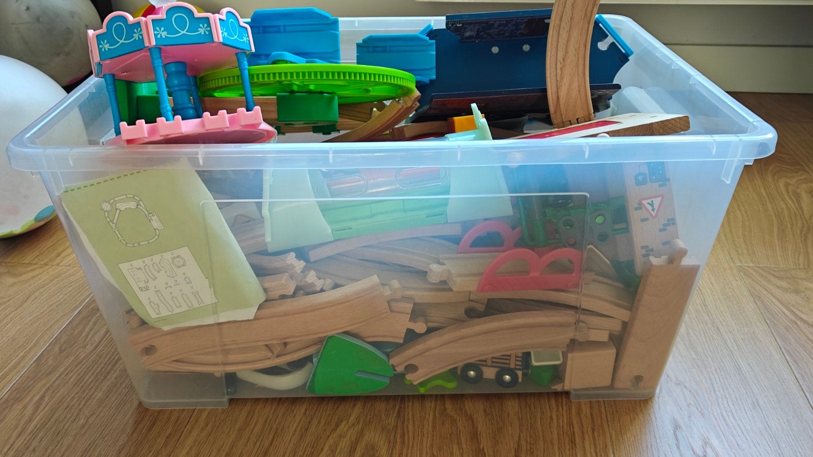 Toy train, Ophalen