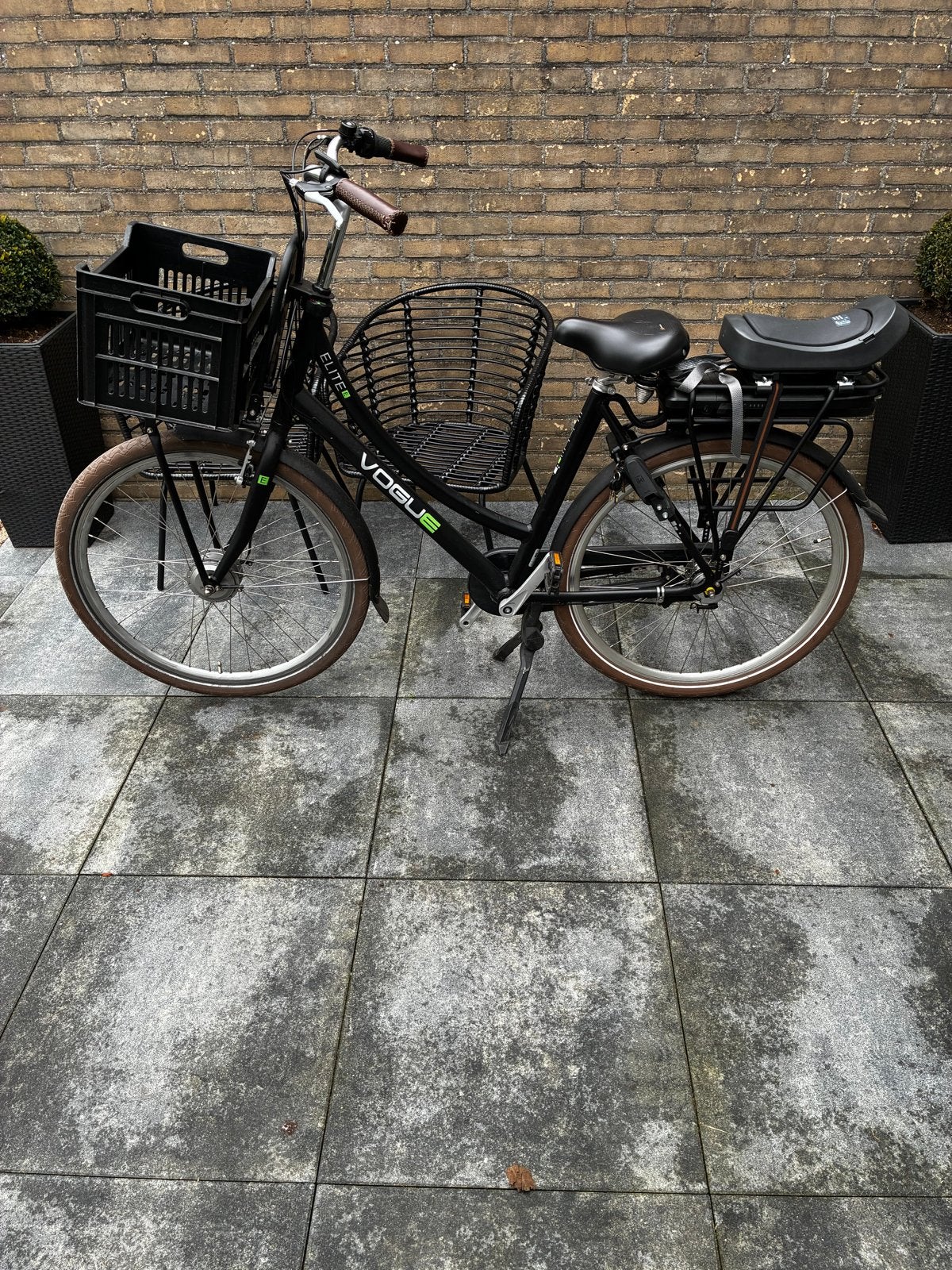 Vogue elektrische fiets - lage km stand, 55 tot 59 cm, Ophalen, Zo goed als nieuw, Overige merken