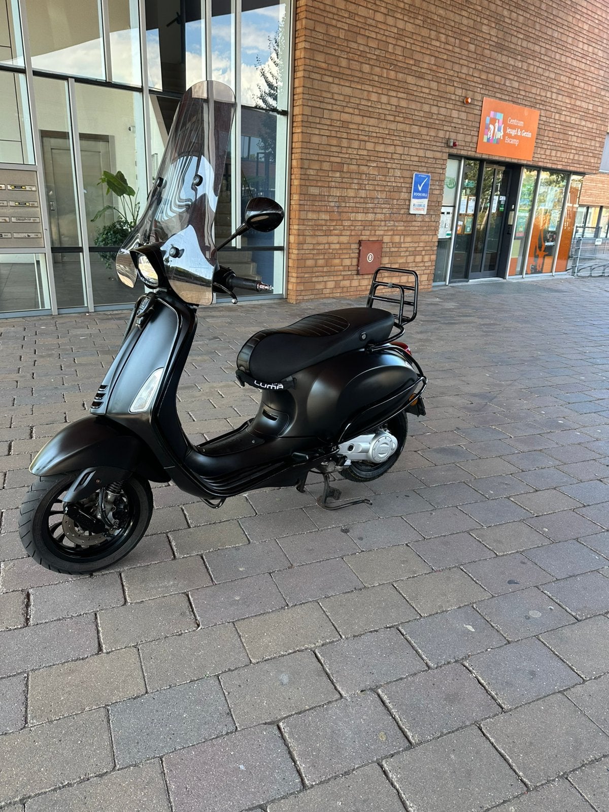 Vespa Sprint Notte 2020, Fietsen en Brommers, Scooters | Vespa, Ophalen of Verzenden, Gebruikt, Benzine, Overige modellen