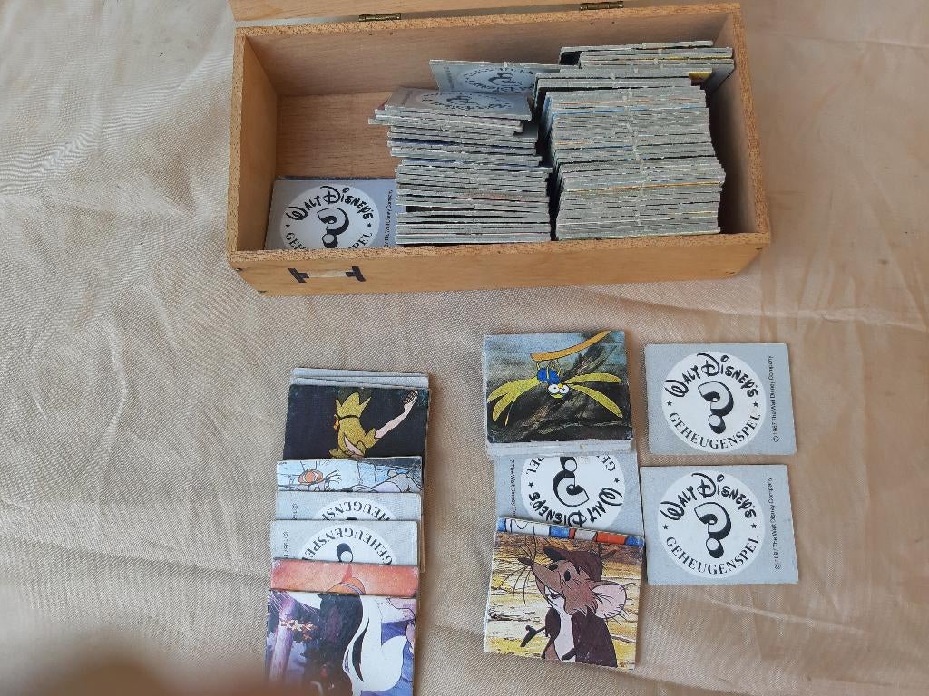 Walt Disney geheugenspel, Vintage, uit 1987, origineel, Hobby en Vrije tijd, Gezelschapsspellen | Bordspellen, Ophalen, Gebruikt