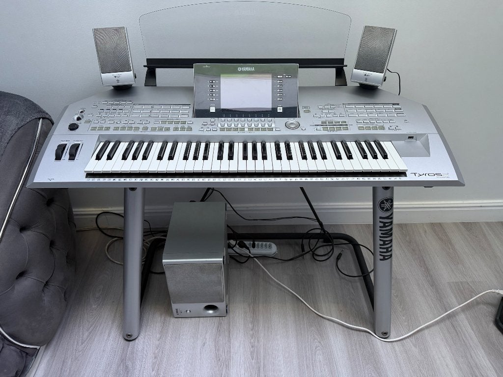 Yamaha tyros 2 xxl, Ophalen, Yamaha, Midi-aansluiting, 61 toetsen