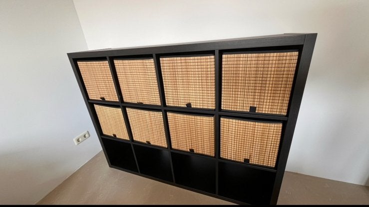 IKEA KALLAX KAST MET 8 MANDEN, Ophalen, Zo goed als nieuw, 25 tot 50 cm, 50 tot 100 cm