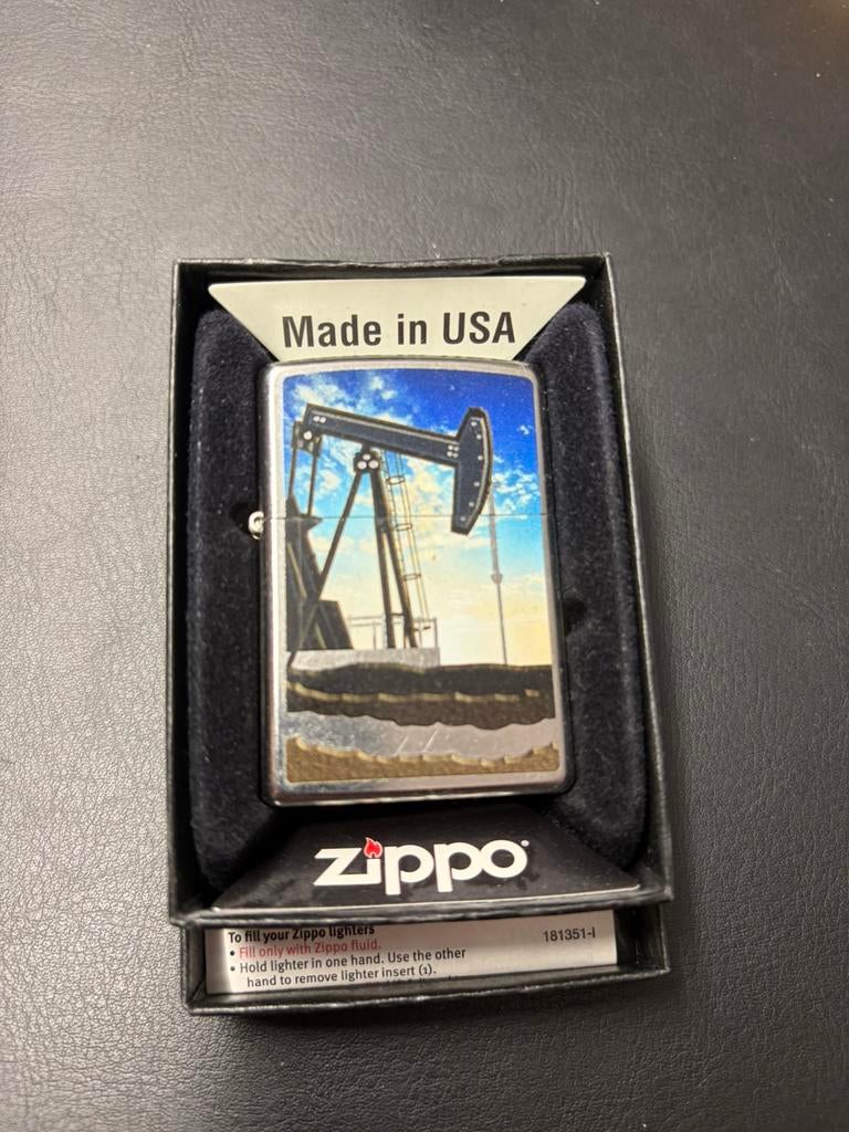 Zippo Jaknikker nieuw nooit gebruikt., Ophalen of Verzenden, Zo goed als nieuw, Aansteker