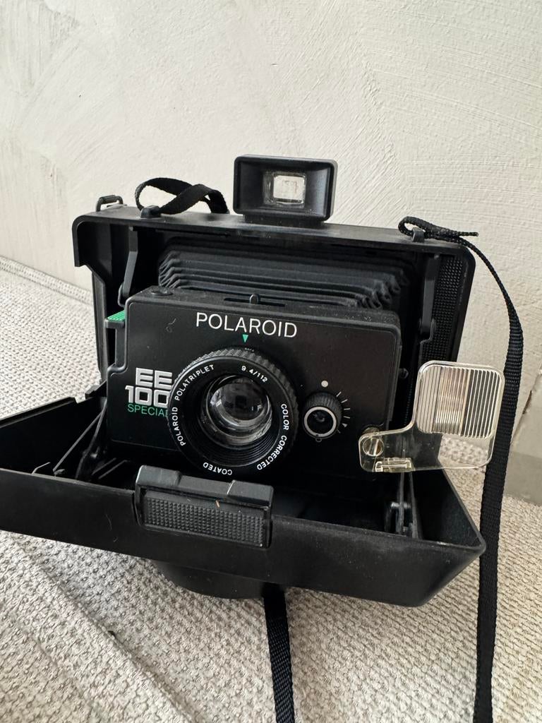 Polaroid EE100 special instant camera met boekje, Ophalen of Verzenden, Zo goed als nieuw, Polaroid