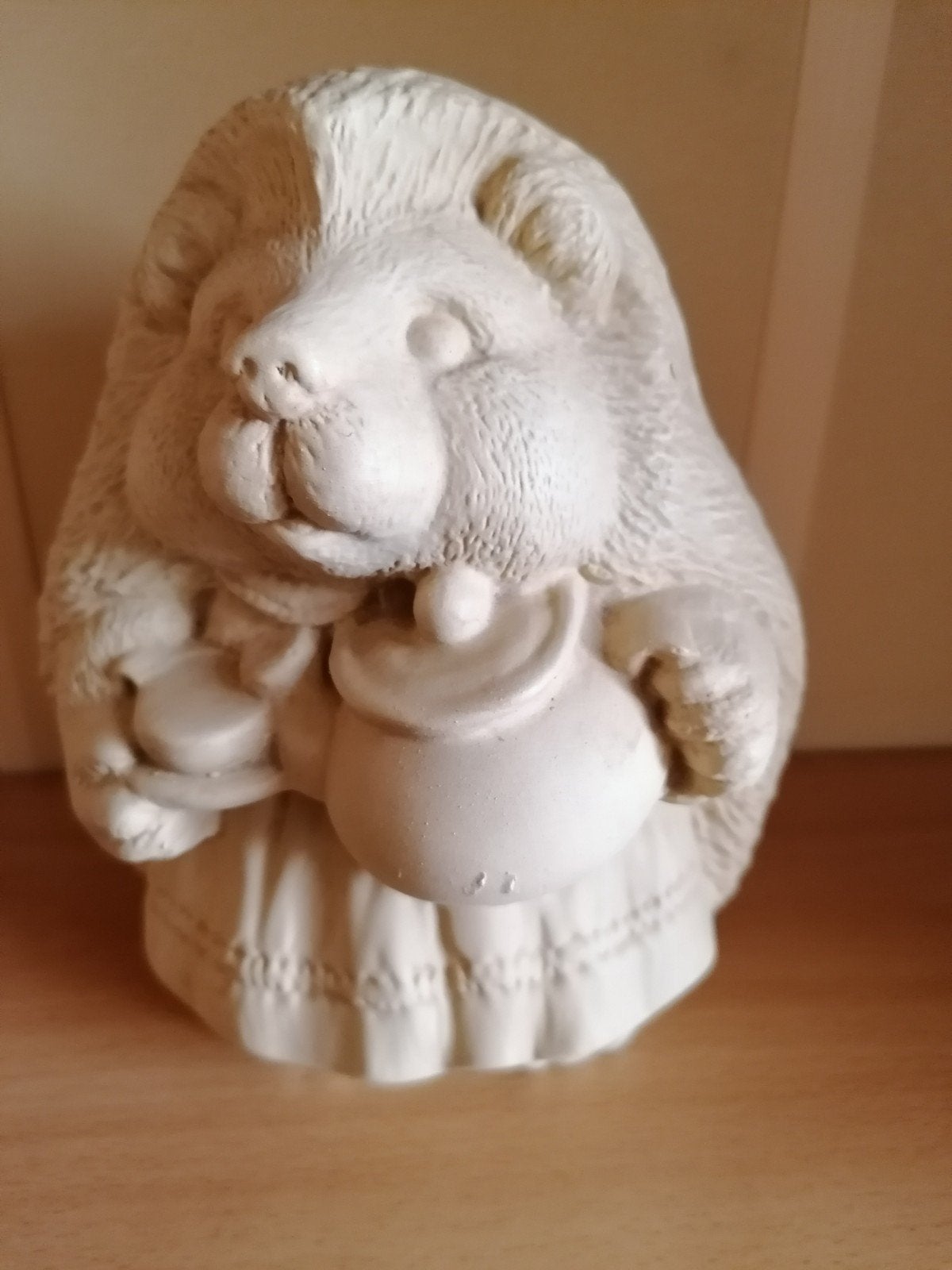 Mooi wit egel beeldje met pot en schaal, Verzamelen, Beelden en Beeldjes, Zo goed als nieuw, Dier, Ophalen of Verzenden